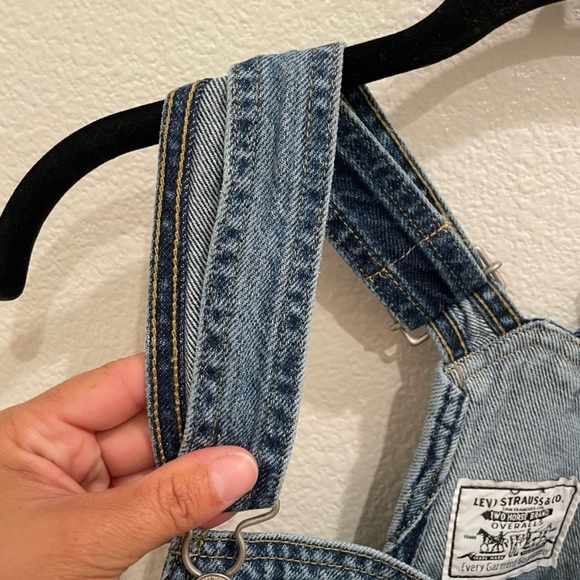Levi’s Denim Short Overalls | Size Small | NWT | Vintage-Inspired Workwear Style - Picture 5 of 11